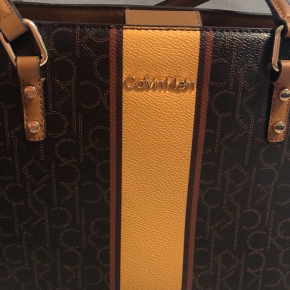 Calvin klein - Picture 3 of 4